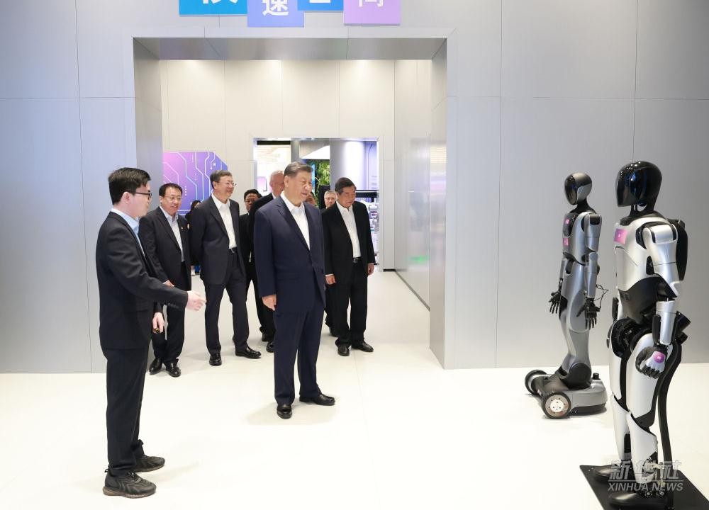 习近平总书记到上海调研，华体会代表具身智能行业汇报进展